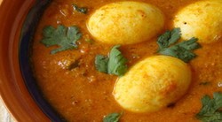 Mau Bikin Gulai Telur Minang yang Enak? Ikuti Tips Ini