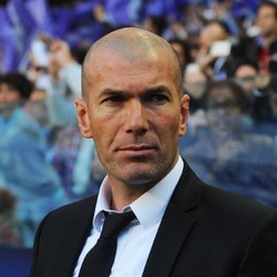Demi Lisensi, Zidane Ikut Kursus di Rennes