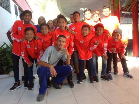 Garuda Muda: Tchau Rio, Ola Sao Paulo