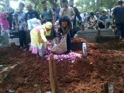 Kasus Pembunuhan Sadis, Suami tak Hadiri Pemakaman Dian