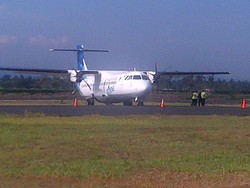 Pesawat Garuda Tergelincir di Bandara Blimbingsari Banyuwangi