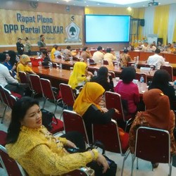 Nurdin Halid Bantah Disebut Jadi Bagian Skenario Pemenangan Ical