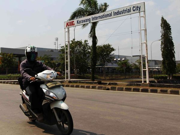 PLN Salurkan Listrik ke KIIC