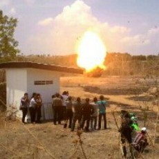 Bahan Peledak Hasil Sitaan dari Lokasi Ledakan di Situbondo Diledakkan