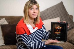 Suara Emas Penyanyi RnB Ini Malah Bikin Zoe Kejang-kejang