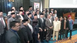 Paripurna Ahok Gubernur Dianggap Cacat, KMP Akan Gelar Konsolidasi