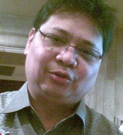 Soal Arah Koalisi Golkar, Caketum Airlangga Pertimbangkan Posisi JK