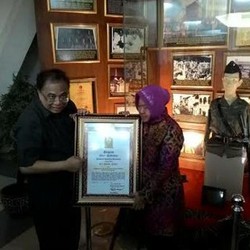 Jawab Pertanyaan Risma, Menko Maritim: Surabaya Bakal Bikin Kapal Selam