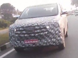 Toyota Innova Model Terbaru Pakai Lampu LED?