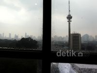 Hujan Guyur Jakarta