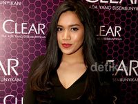 Cantiknya Pembalap Alexandra Asmasoebrata