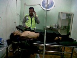 Adu Banteng dengan Bus, Pemotor Ini Selamat