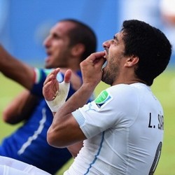 Suarez: Saya Tak Masuk Nominasi Ballon dOr karena Kontroversi di Piala Dunia