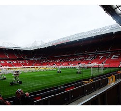 Berkeliling Old Trafford, Stadion Manchester United