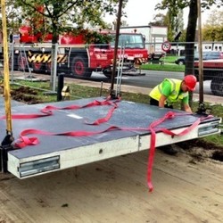 Belanda Punya Jalan Penyerap Tenaga Surya Pertama di Dunia