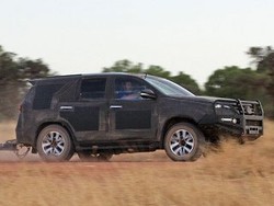 Toyota Sedang Uji Fortuner Terbaru