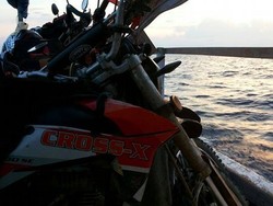 Viar Cross X 200 Taklukkan Rute Hebat di Pulau Moyo