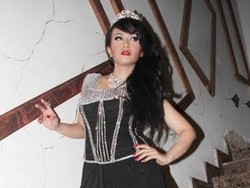 Jadi Penyanyi Solo, Ratu Bidadari Ingin Seperti Syahrini