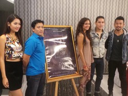 Ada Komedi di Film Horor Danau Hitam