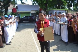 Bocah Pasuruan Ini Juara Lomba Robot Internasional di Beijing