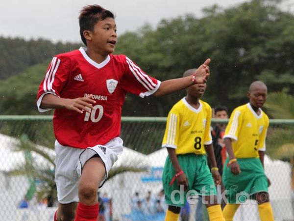 Garuda Muda Melaju Mulus ke 16 Besar