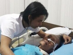 Tessy Akan Segera Bisa Makan Lewat Mulut Lagi