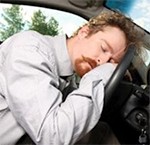 Mengemudi Terlalu Lama Pertinggi Resiko Kecelakaan