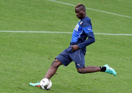 Conte: Balotelli Bukan Cedera Hamstring