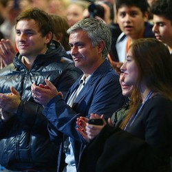 Laporta Bantah Rumor Akan Bawa Mourinho ke Barca