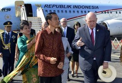 Pulang dari Luar Negeri, Jokowi Langsung Gelar Rapat Kabinet