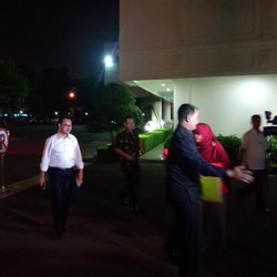 Ada Kabar Harga BBM Naik, Menteri-menteri Datang ke Istana