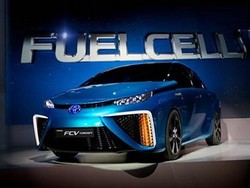 Bos Toyota Namai Mobil Hidrogen Mirai