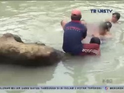 Terpeleset Saat Selfie, 3 Siswi SMP Tewas Tenggelam Terjepit Batu Sungai