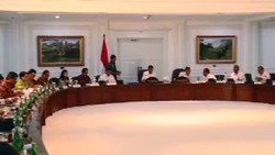 Tinggal Diumumkan, Pemerintah Pastikan Rakyat Siap Jika BBM Naik