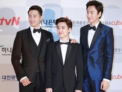 Zo In Sung Sabet Penghargaan Tertinggi di APAN Star Awards 2014