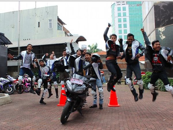 Brumm! Touring Road Warriors 2014 Dimulai Brumm! Touring Road Warriors 2014 Dimulai