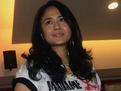 Ria Irawan Minta Julia Perez Pikir-pikir Lagi untuk Tanam Sperma
