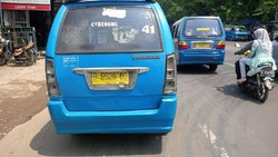 Angkot di Cibinong ini Tak Risau dengan Kenaikan BBM, Sudah Pakai Gas