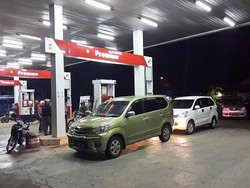 Ikut Antre di SPBU, Nelayan Bersitegang dengan Polisi