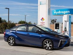 Ini Dia Spek Mobil Anti BBM Toyota