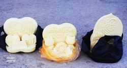 Ketika Belerang Jadi Suvenir Cantik di Kawah Ijen