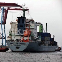 Jokowi Siapkan 609 Kapal Senilai Rp 53 Triliun untuk Tol Laut