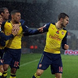 Arsenal Memburu Momentum Lewat MU dan Dortmund