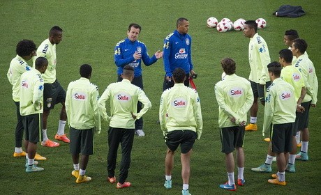 Dunga Ubah Mentalitas Selecao