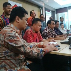 Fraksi Gerindra DPR Minta Presiden Jokowi Batalkan Kenaikan BBM