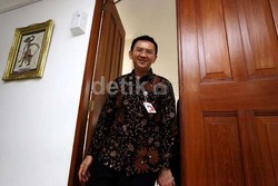 Jejak Politik Ahok, dari Belitung Timur hingga Duduk di Kursi DKI 1