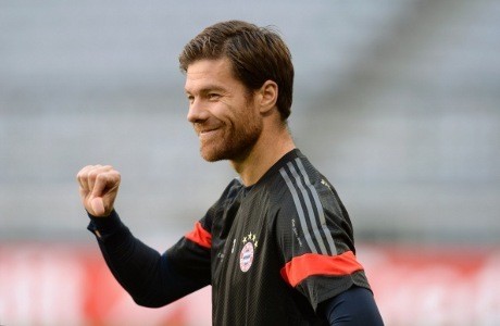 Alonso Bidik Gelar Liga Champions Ketiga