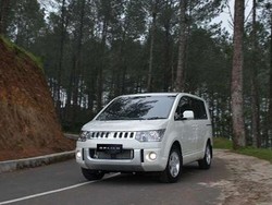 Mitsubishi Penuhi Target Delica