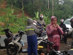 Ketika Hujan Tak Lagi Menjadi Penghalang Touring