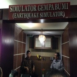 Saat Blusukan Kena Gempa 8 SR, Menhub Jonan: Orang Kereta Sudah Biasa